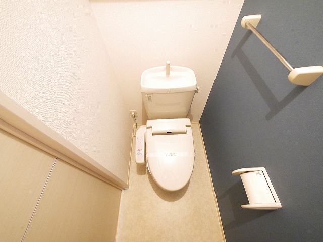 トイレ　コンパクトで使いやすいトイレです