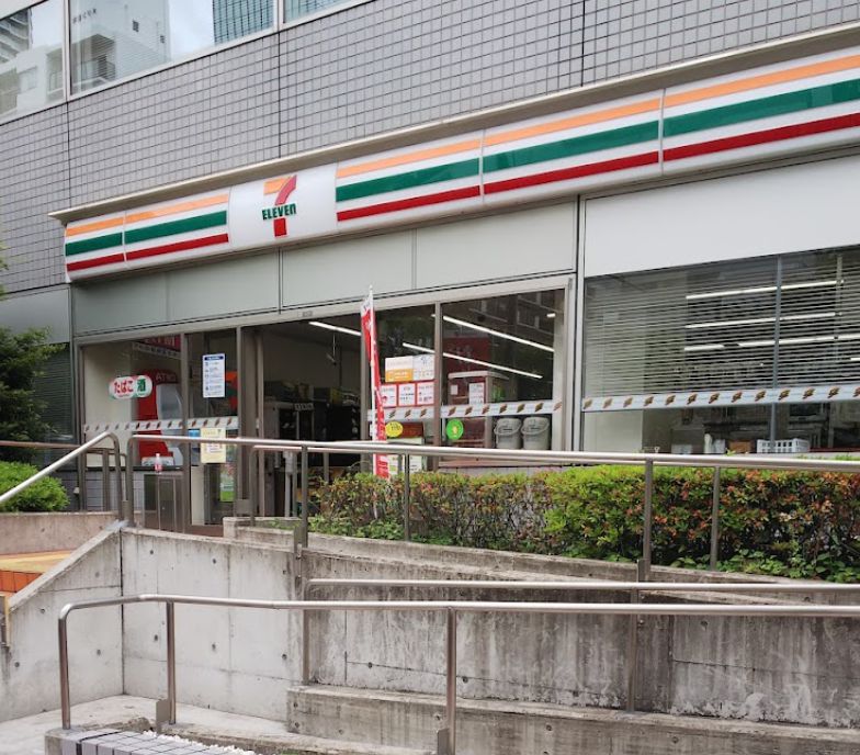 コンビニ　セブンイレブン 港区芝４丁目店（コンビニ）まで222m