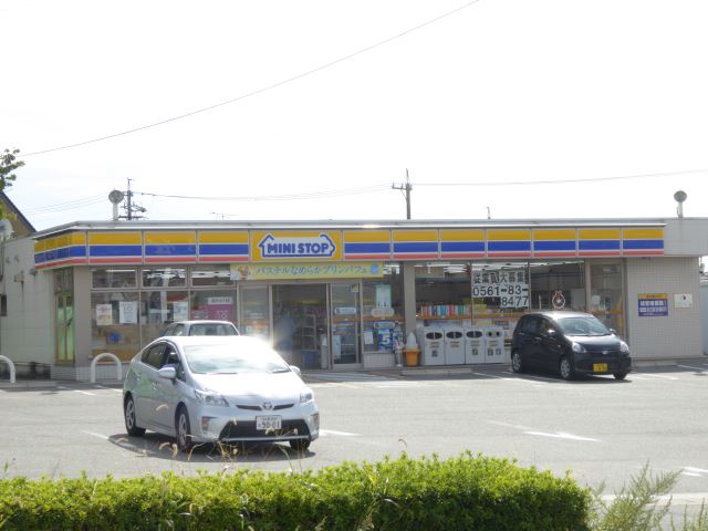 コンビニ　ミニストップ（コンビニ）まで1100m
