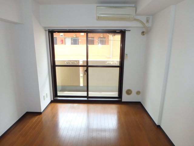 居室・リビング　他のお部屋の参考写真となります。