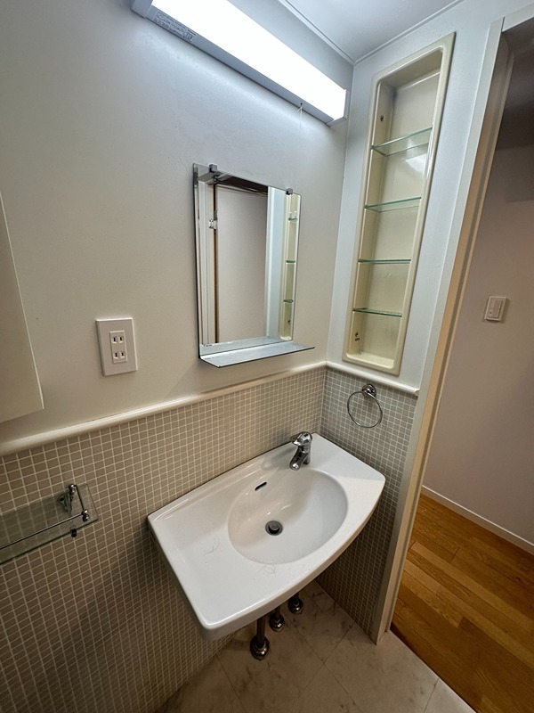 洗面設備　※写真101号室コピー