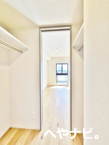 収納　★ウォークスルークローゼット