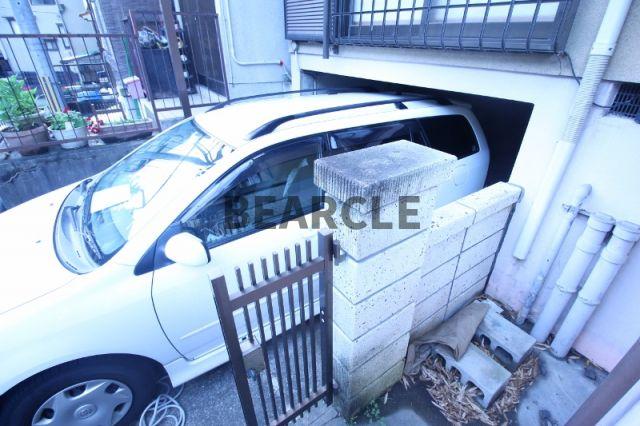 駐車場　小山御坊ノ内町貸家