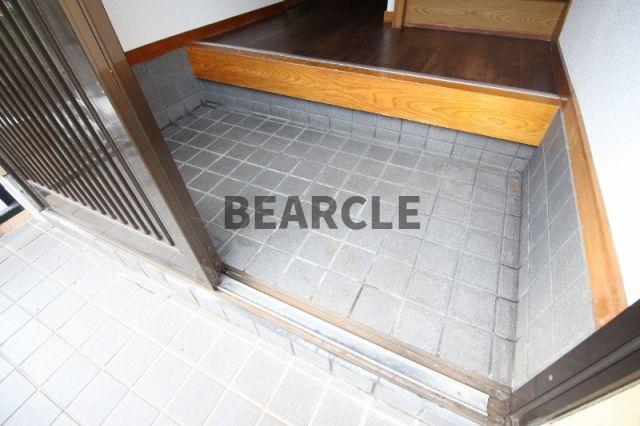 玄関　小山御坊ノ内町貸家
