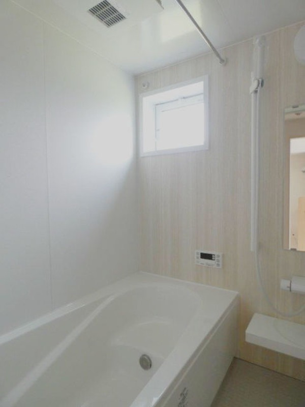 バス・シャワールーム　図面と現状に相違がある場合には現状を優先