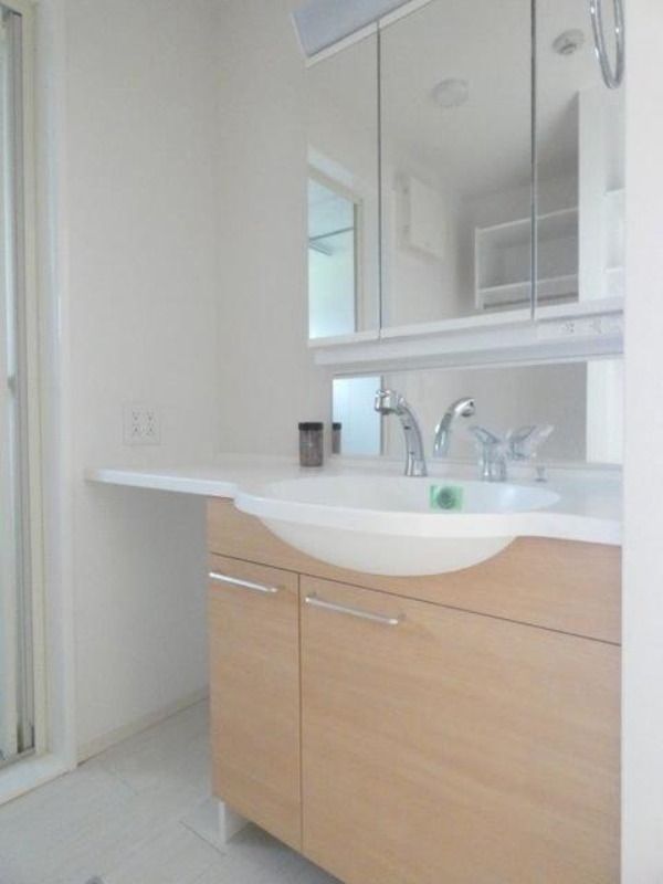 洗面設備　図面と現状に相違がある場合には現状を優先