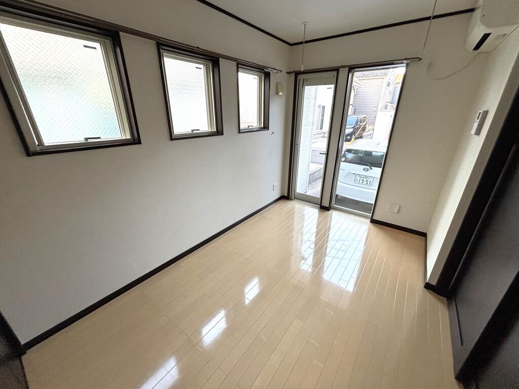 居室・リビング　洋室4.7帖