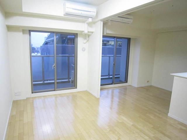その他部屋・スペース　☆全室フローリング・エアコン完備☆