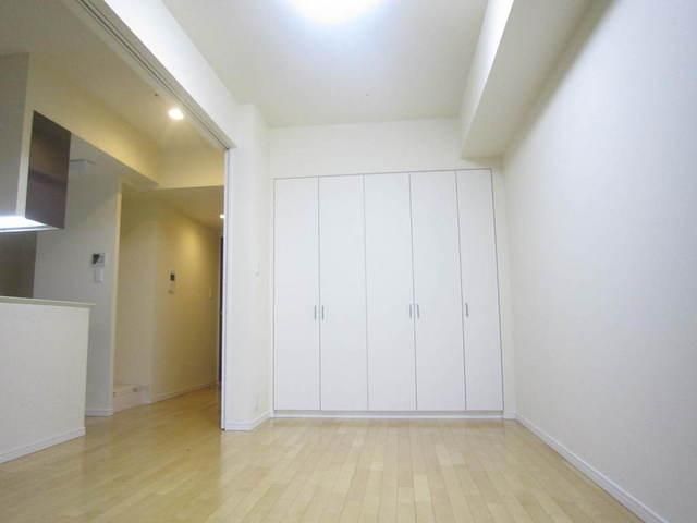 収納　☆全室フローリング・エアコン完備☆