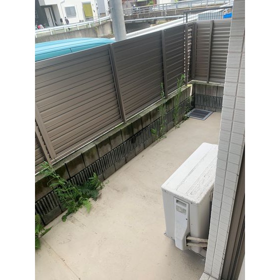 バルコニー　※別部屋写真。現況優先※