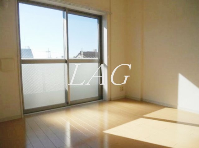 居室・リビング　洋室のお部屋です。