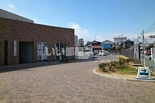 病院　仁和会クリニック（病院）まで877m