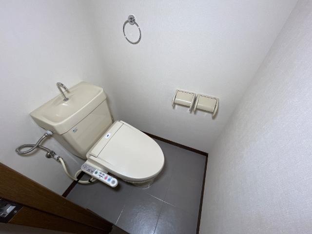 トイレ　シャワー付トイレ