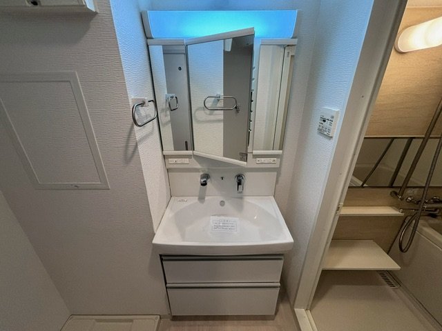 洗面設備　※同施工会社のイメージ写真※