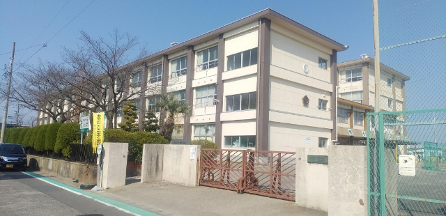 小学校　今伊勢西小学校（小学校）まで1200m