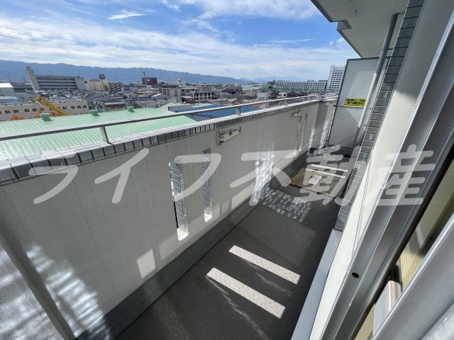 バルコニー　バルコニーがあります