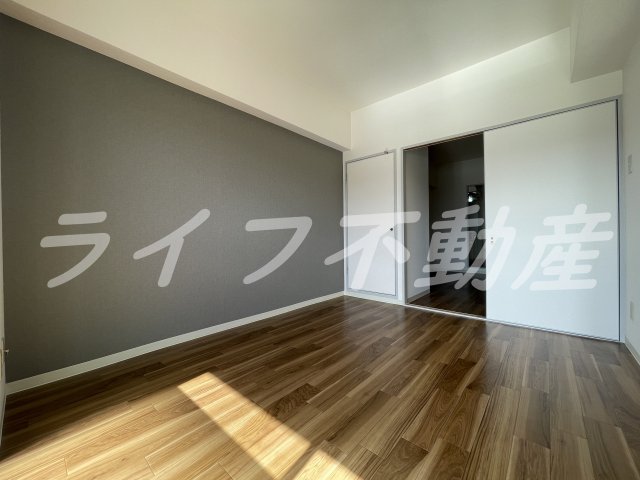 居室・リビング　ゆったり過ごせる居間です