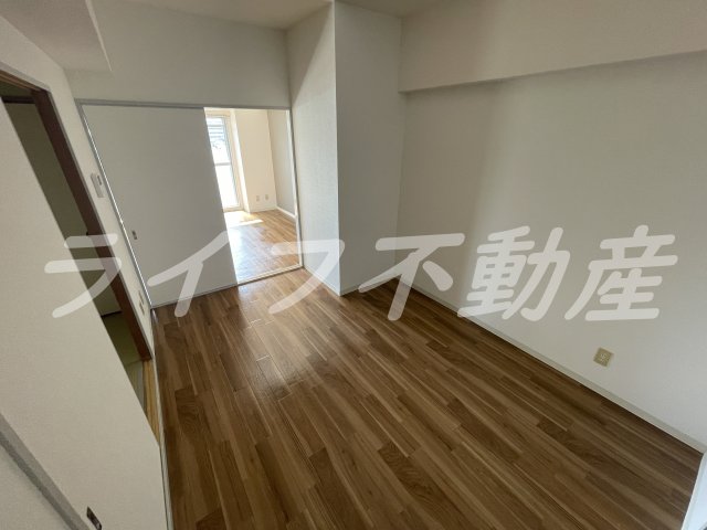 その他部屋・スペース　明るい色調の室内です