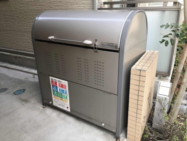 その他共有部分　☆専用ごみ置き場☆