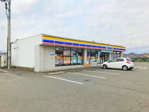 コンビニ　ミニストップ 富士厚原店（コンビニ）まで323m