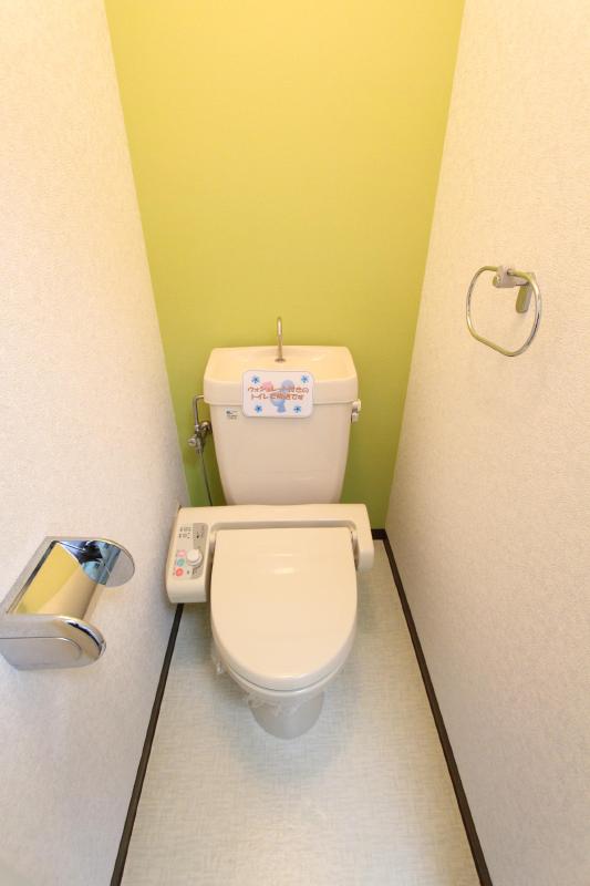 トイレ　反転タイプ・参考写真