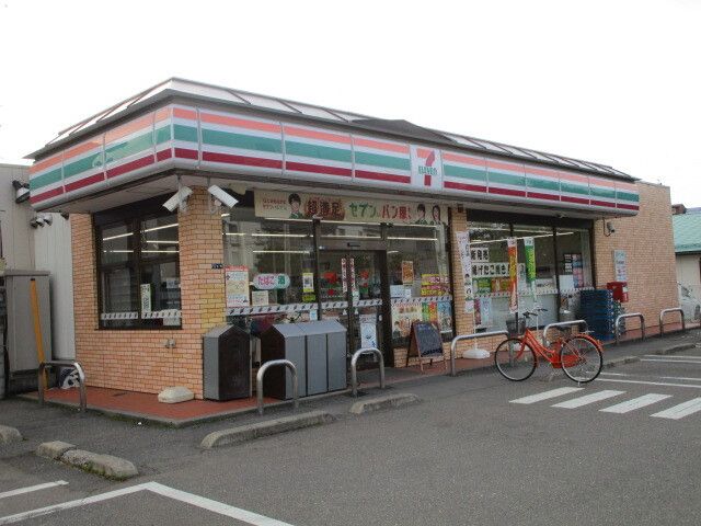コンビニ　セブンイレブン会津門田丑渕店（コンビニ）まで350m