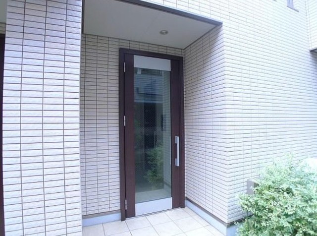 エントランス　エントランス