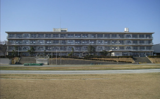 中学校　香取市立小見川中学校（中学校）まで1070m