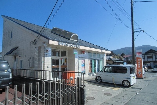 郵便局　東田中郵便局（郵便局）まで1100m