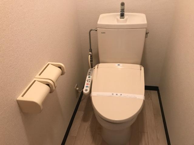 トイレ　シャワー付トイレ