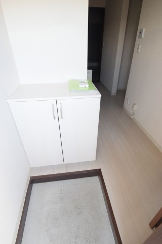 玄関　シンプルで使いやすい玄関です