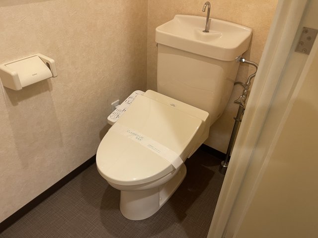 トイレ　コンパクトで使いやすいトイレです