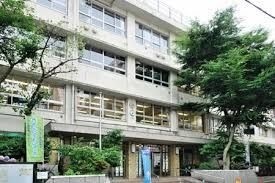中学校　台東区立御徒町台東中学校（中学校）まで852m