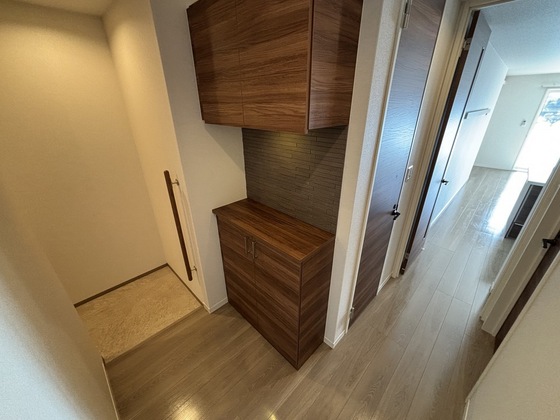 玄関　※別部屋の写真です