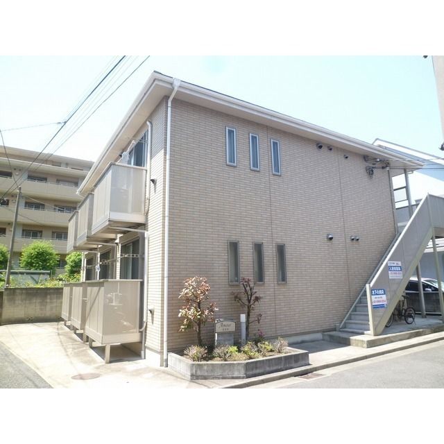 建物外観　☆存在感を放つ外観☆