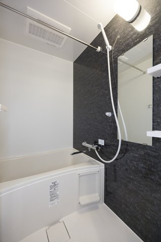 バス・シャワールーム　※写真は同タイプ住戸です。