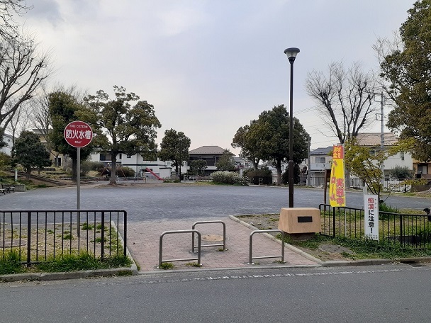 公園　深谷町えのき公園（公園）まで220m