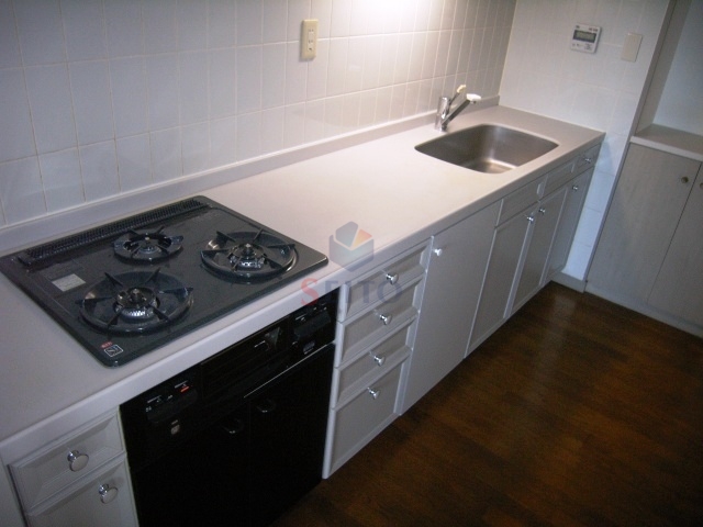 キッチン　他の部屋の参考写真です。
