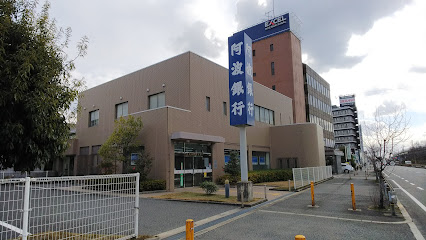銀行　阿波銀行堺支店（銀行）まで954m