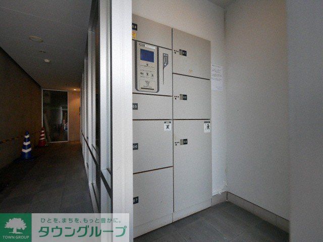 エントランス　エントランス