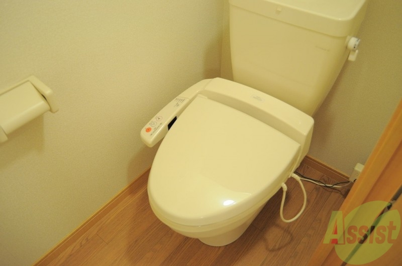 その他　温水洗浄便座付きトイレ