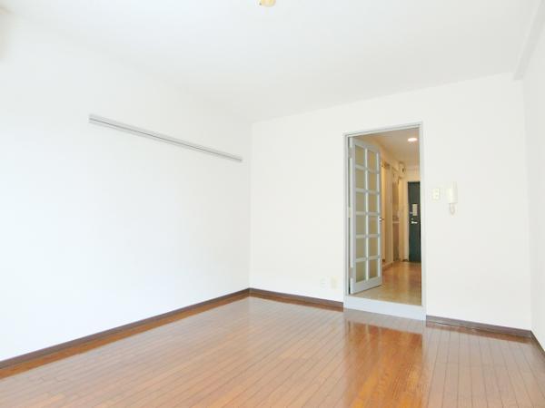 エントランス　写真は別のお部屋のイメージです