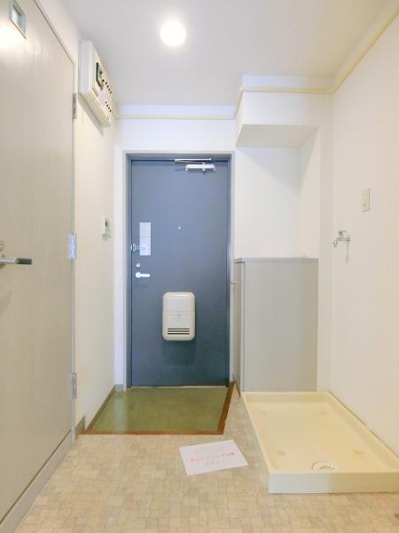 玄関　写真は別のお部屋のイメージです