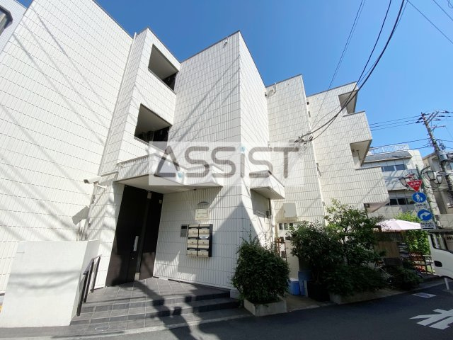 建物外観　お電話でお問い合わせ頂きますとスムーズに対応可能です＾＾