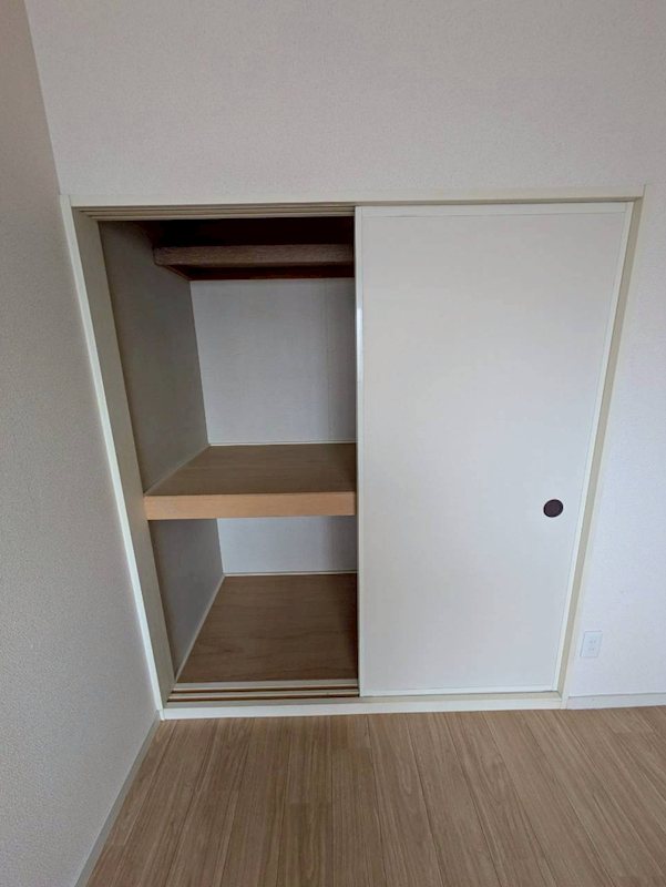 モアクレスト綾園の内装写真