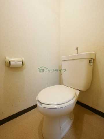 トイレ　別部屋の参考写真で御座います。