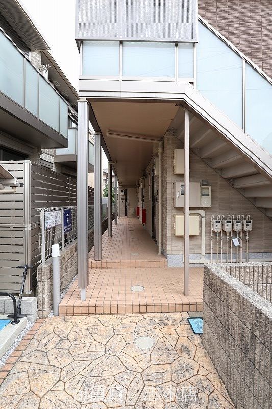 エントランス　※同施工会社