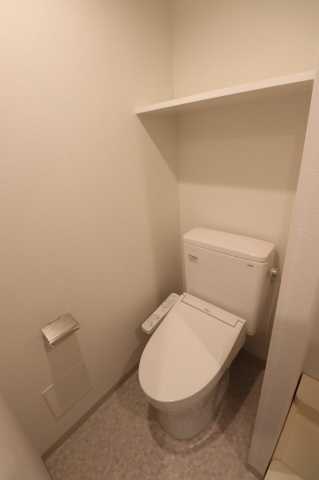 トイレ　トイレもきれいです
