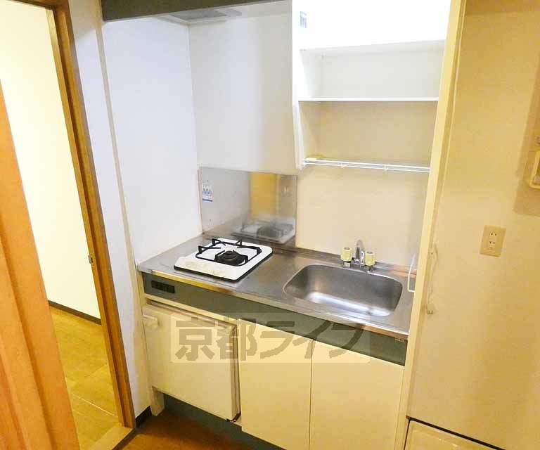 キッチン　まな板スペースがございます。