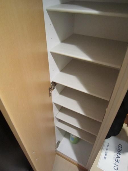 玄関　下駄箱